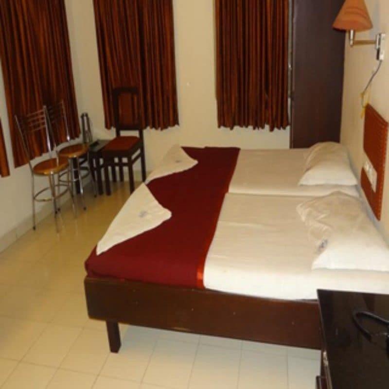 Mjm Plaza Otel Kochi Dış mekan fotoğraf